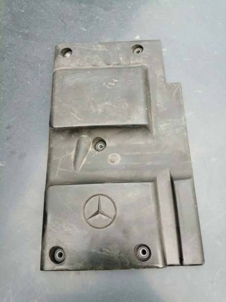 Mercedes W202 W210 motorburkolat OM604.910