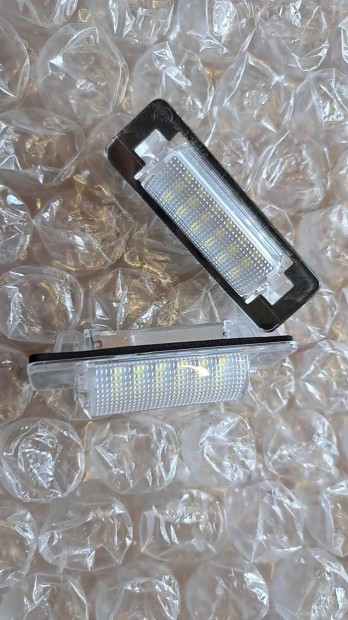 Mercedes W202 W210 sedan csomagt�r vil�g�t�s