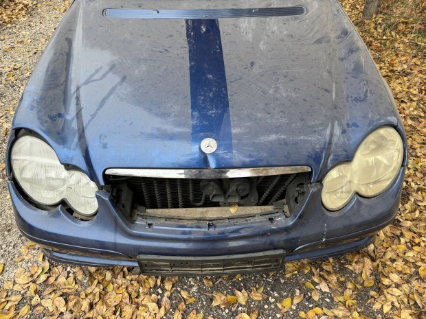 Mercedes W203 coupe lmpa lkhrt motorhztet homlokfal 