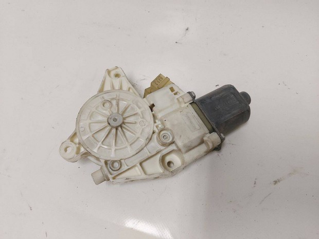 Mercedes W204 S204 bal els ablakemel motor