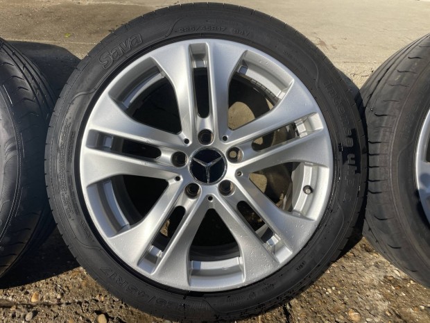 Mercedes W204 alufelni nyrigumival