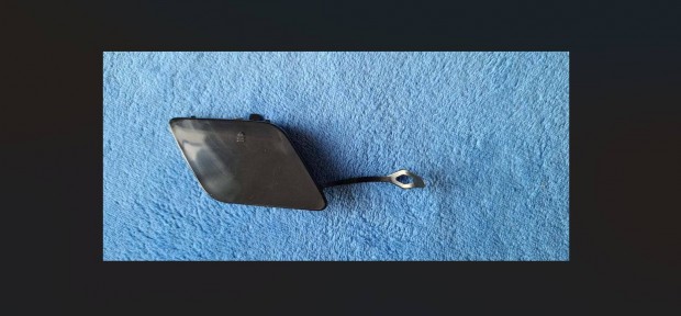 Mercedes W204 facelift els vonszentakar vonszem takar