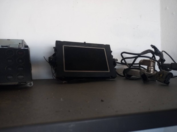 Mercedes W204 kijelz navigci