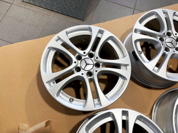 Mercedes W205 17" 5x112 alufelni elad 17 coll A B C CLA