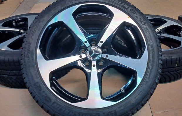 Mercedes W205 5x112 7,5-8,5x18 225/45 - 245/40 R18 téli gumikkal 4db
