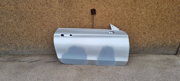 Mercedes W205 C class Copue Cabrio Jobb els ajt A2057220200