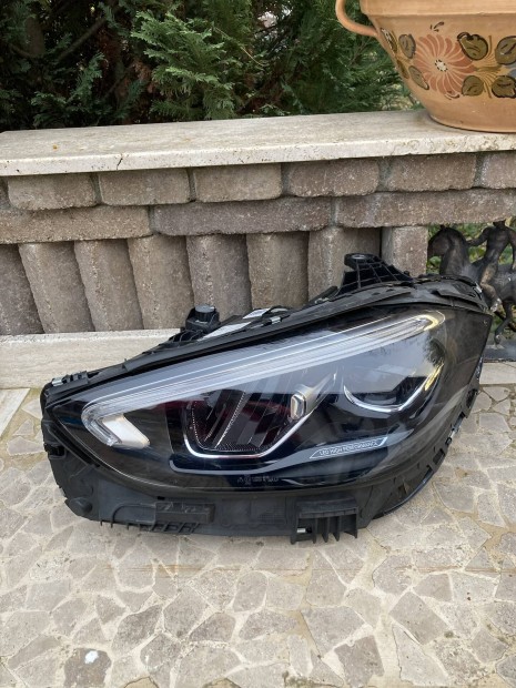 Mercedes W206 C-class bal Led fényszóró (A2069060703)