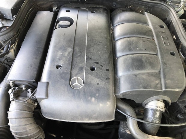 Mercedes W210 W202 W203 W211 Sprinter Vito 200 220 2.2 CDI motor 