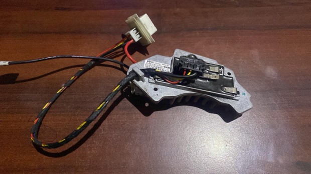 Mercedes W210 ftventiltor szablyz A2108211551 elad