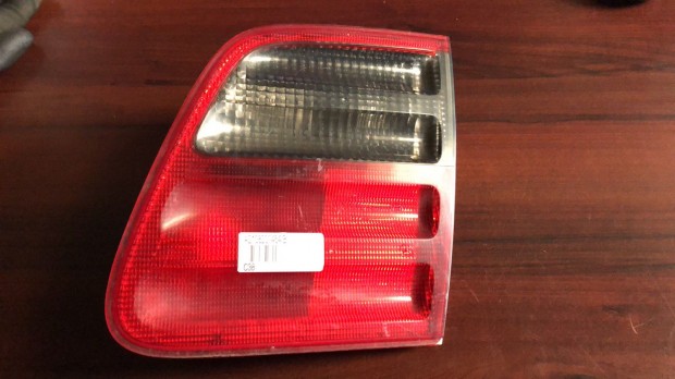 Mercedes W210 jobb bels, hts lmpa A2108207464 elad