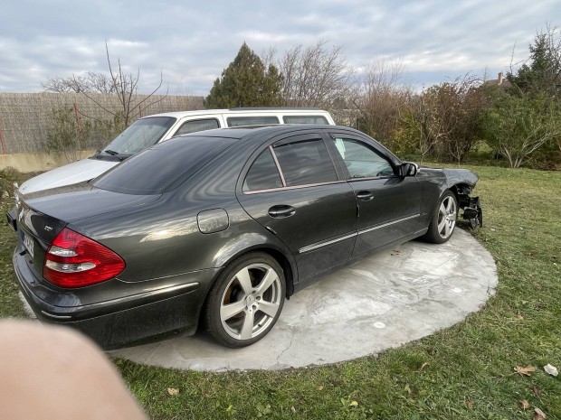 Mercedes W211 E200 CDI