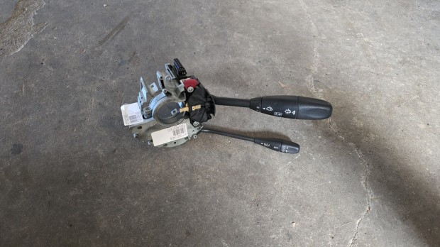 Mercedes W211 Kormnykapcsol A1715402245 elad