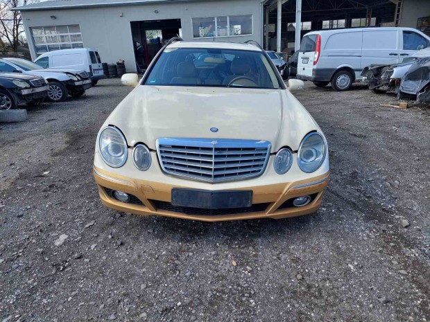 Mercedes W211 - E-class 200 cdi kombi 2007 bontott mindene elad