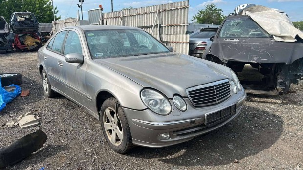 Mercedes W211 - E-class 220 cdi 2003 bontott minden alkatrsze elad