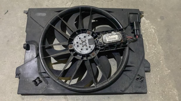 Mercedes W211 ht ventiltor A2115002193 elad