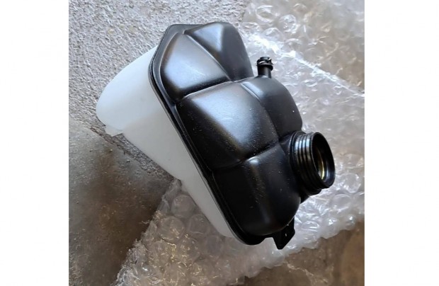 Mercedes W211 kiegyenlt tartly j