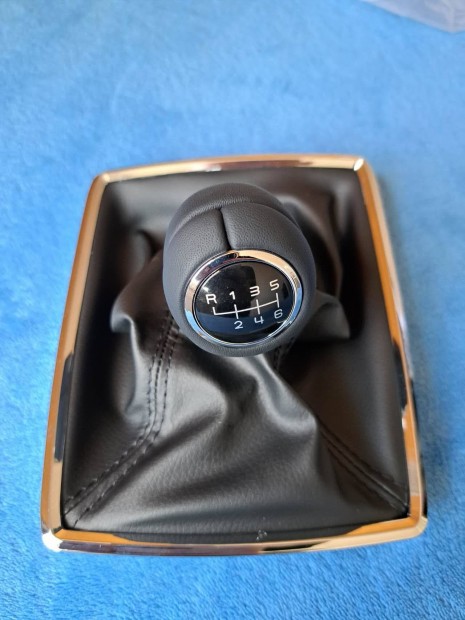 Mercedes W212 W207 manul kzi vltgomb szoknyval