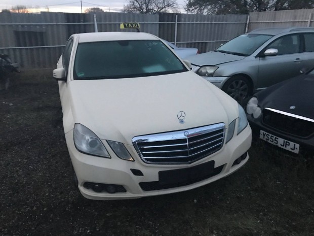 Mercedes W212 - E-class 220 cdi bontott minden alkatrsze elad