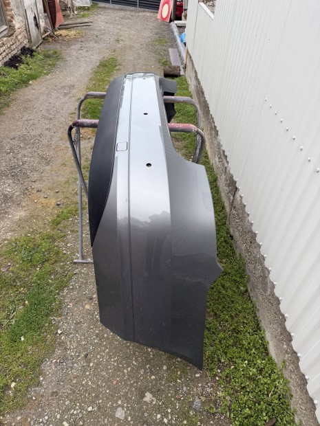 Mercedes W212 h�ts� l�kh�r�t�