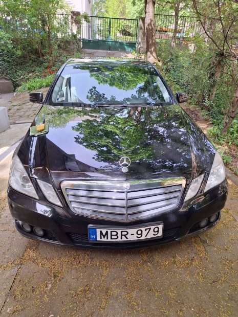 Mercedes W212 sz�p �llapot