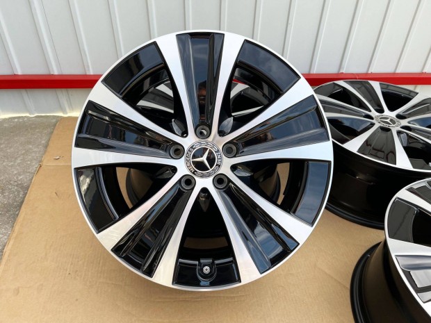 Mercedes W213 18" 5x112 gyári bicolor alufelni 18 coll C CLA E