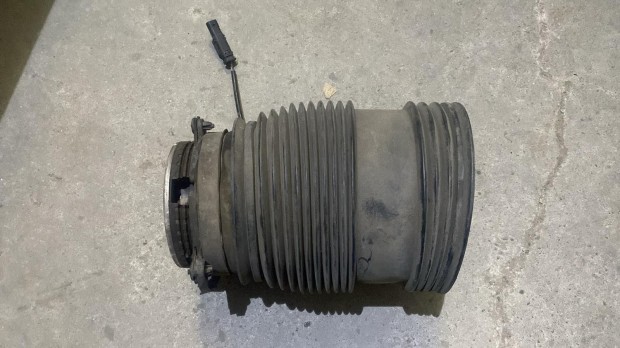 Mercedes W213,X253,C257,C238 bal hts lgrug A2133200125 elad