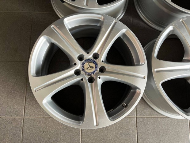 Mercedes W213 gyári 18" 5x112 alufelni eladó 18 coll C CLA E