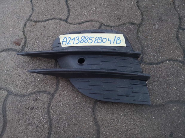 Mercedes W213 lökhárító jobb alsó dísz műanyag A2138858904 eladó