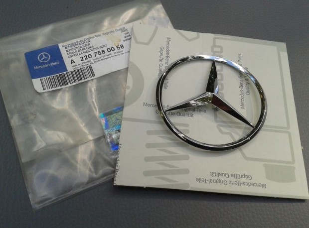 Mercedes W220 h�ts� embl�ma A2207580058 elad�