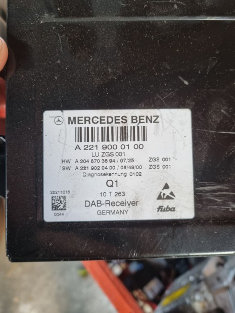 Mercedes W221 Er�s�t� A2219000100 elad�