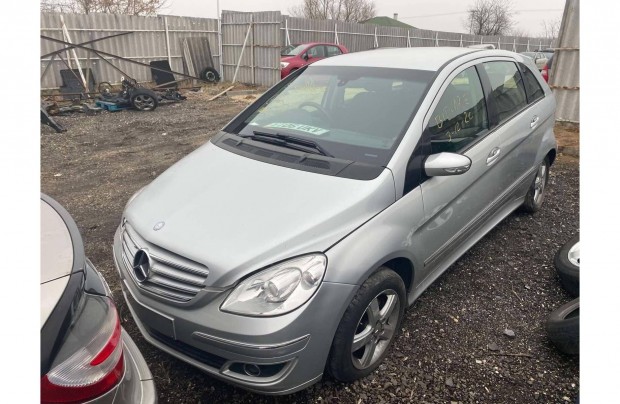 Mercedes W245 - B-class 180 cdi 2006 bontott minden alkatrésze eladó