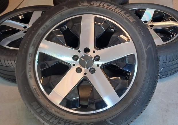 Mercedes W247 GLA GLB 7,5x18 235/55 R18 nyári gumikkal 4db