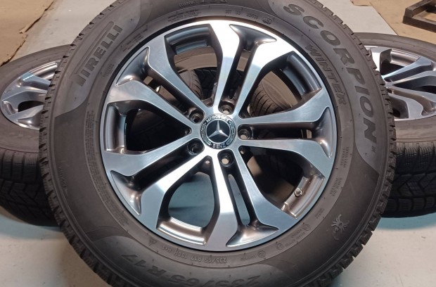 Mercedes W253 GLC klasse 5x112 7,5x17 235/65 R17 téli gumikkal 4db