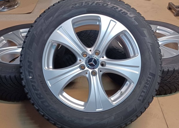 Mercedes W253 GLC klasse 5x112 8x18 235/60 R18 téli gumikkal 4db.8mm
