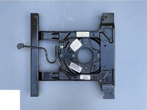 Mercedes W447 - Vito bontott konzol elad. Cikkszm:A4479102600