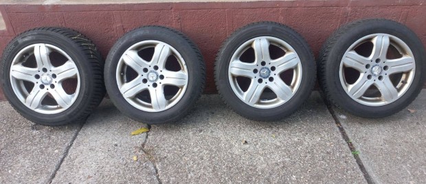 Mercedes W 204 t�liker�k garnit�ra