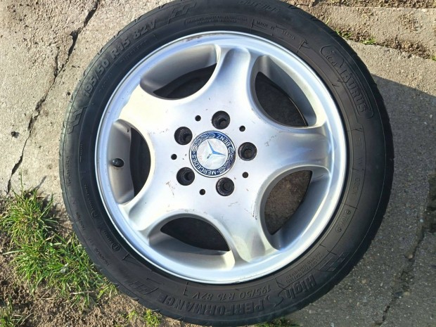 Mercedes (A) alu felni ny�ri gumival