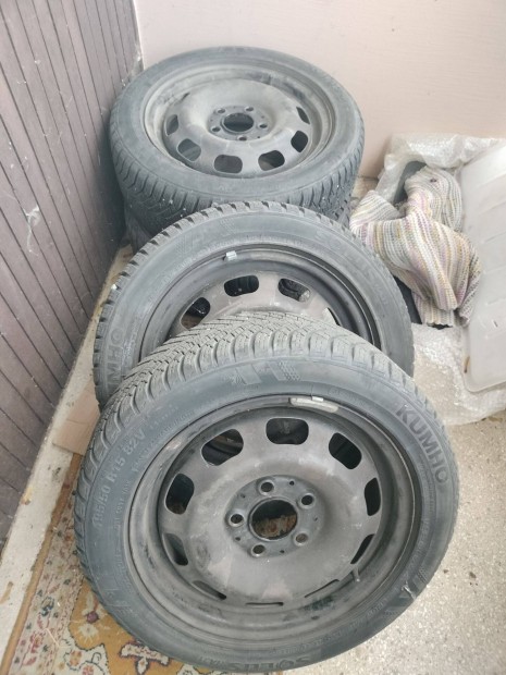 Mercedes "A" gyri kerkgarnitra tli gumival