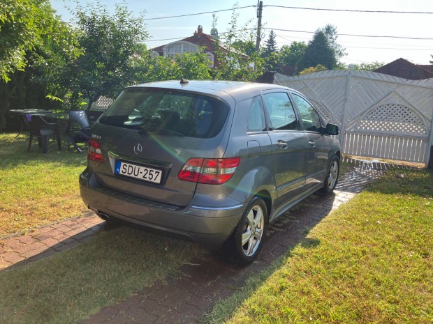 Mercedes- Benz B180 benzines (w245) srlsmentes