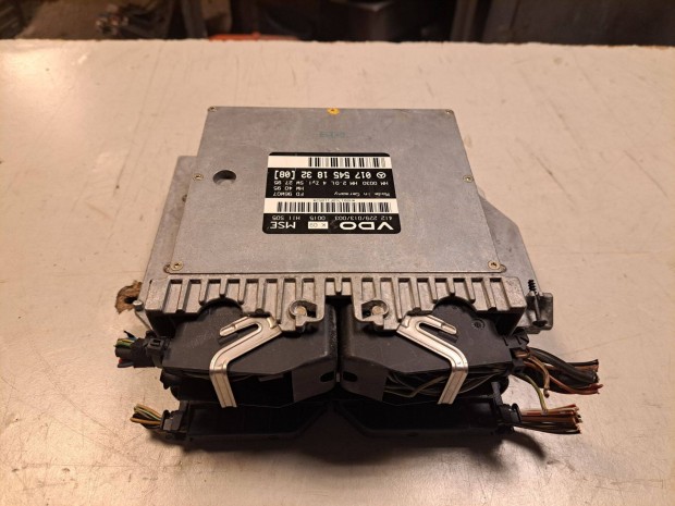 Mercedes -Benz motorvezrl E200 W210 ECU VDO 0175451832-08 412229-013
