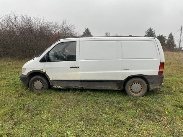 Mercedes -Vito Elad