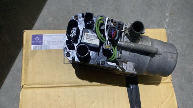 Mercedes �ll�f�t�s vizes 24v actros A0018303120 elad�