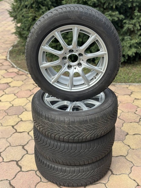 Mercedes alufelni Pirelli tligumival