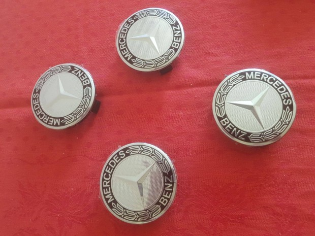 Mercedes alufelni emblma