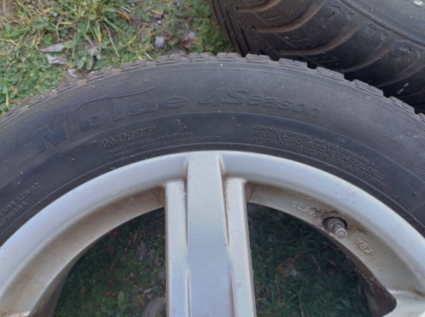 Mercedes alufelni szett gumikkal 205/55 R16 C-Class / E-Class ol