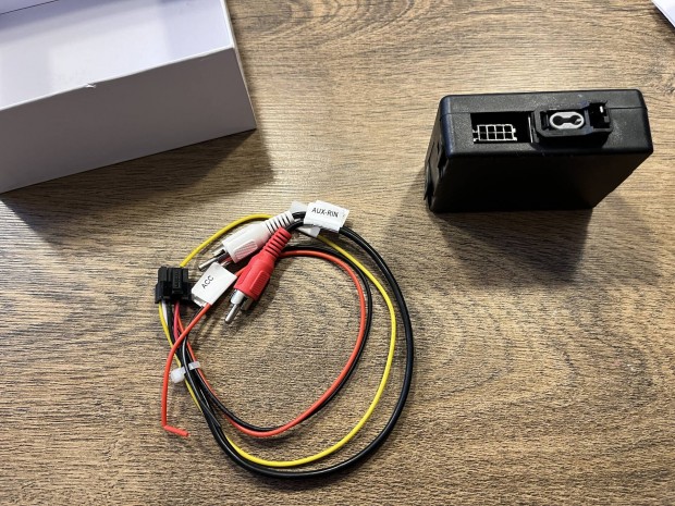 Mercedes audio optika �talak�t� 