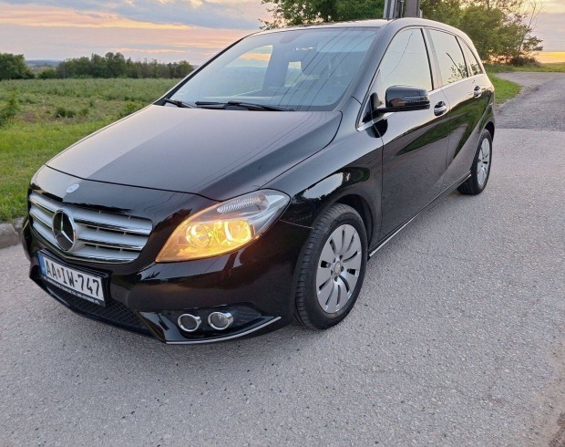 Mercedes b180cdi
