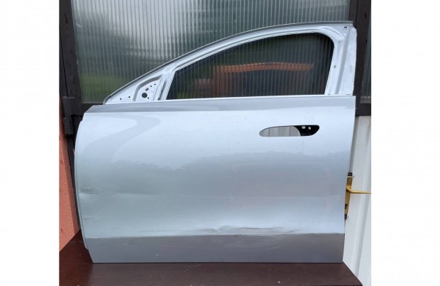 Mercedes bal első ajtó E-Class w214