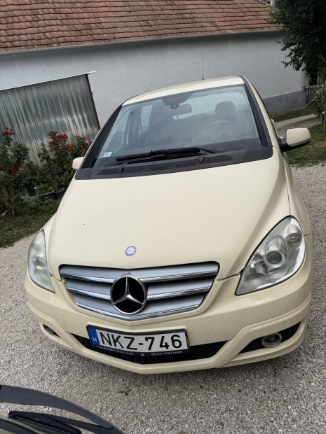 Mercedes benz B180cdi 