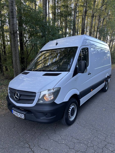 Mercedes benz sprinter 211cdi